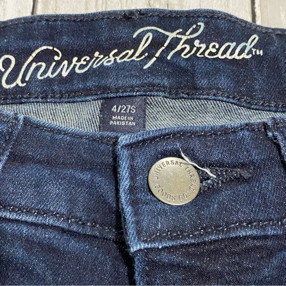 🛍 4/$20 Universal Thread Skinny Jeans - Picture 7 of 7